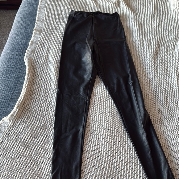 Commando faux leather legging. - Picture 1 of 3